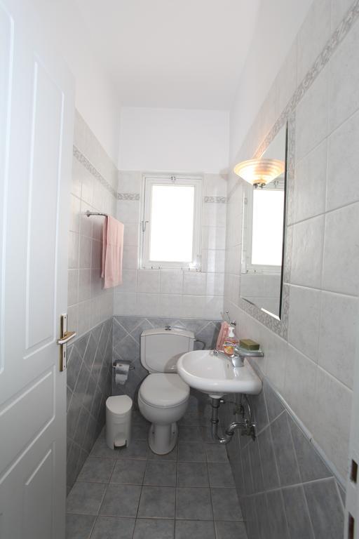 Unique Flat With Sea View At Edem Beach - A Seafront Property By Athenian Homes Екстериор снимка