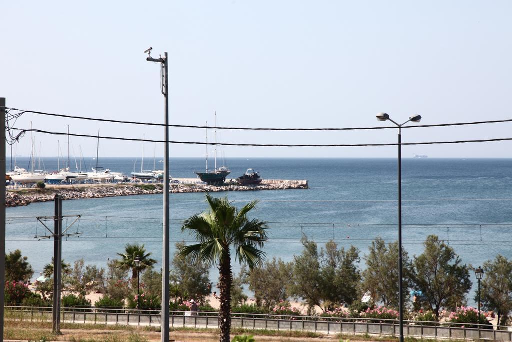 Unique Flat With Sea View At Edem Beach - A Seafront Property By Athenian Homes Екстериор снимка